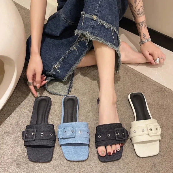 Wearing sandals and slippers for women, 2024 new summer square toe beach shoes, versatile denim blue square buckle flat shoes